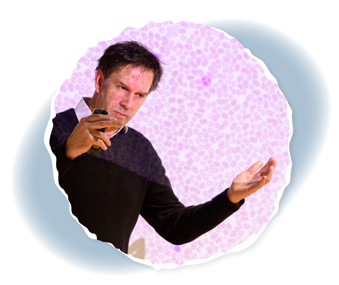 Bild von Dr. Stefan Neuburger, der einen Vortrag hält.