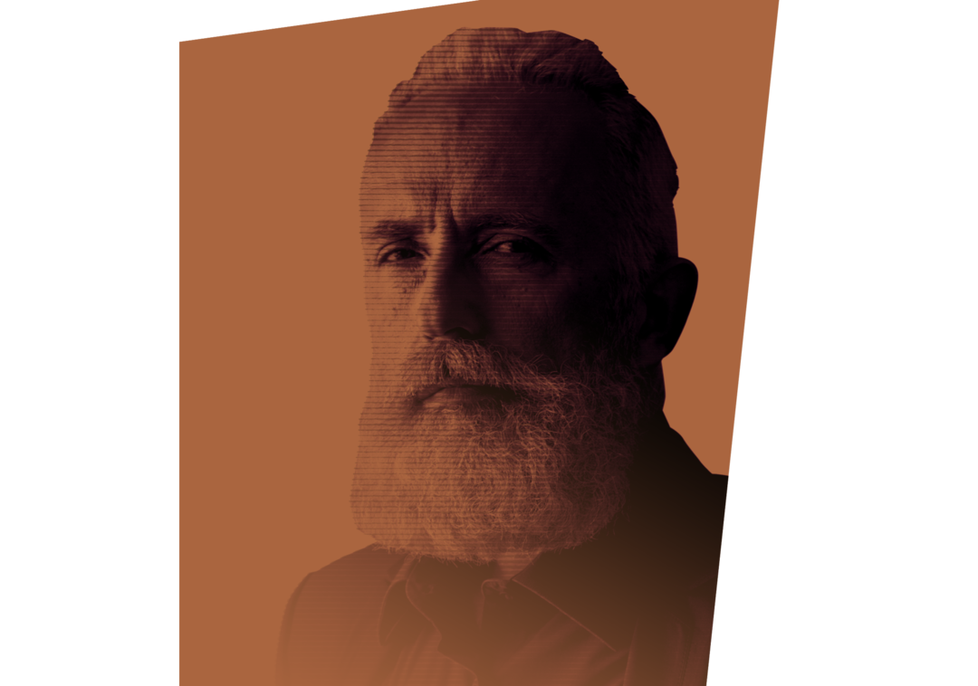 Eine Person blickt in die Kamera.